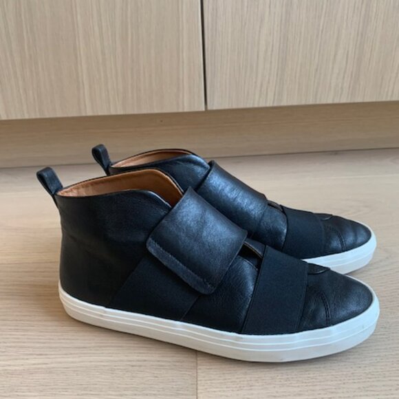 Coclico Opa High-Top Sneaker - Picture 12 of 13